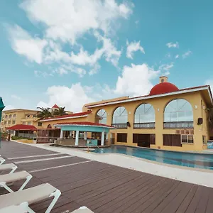 Ritmo & Water Park Resort