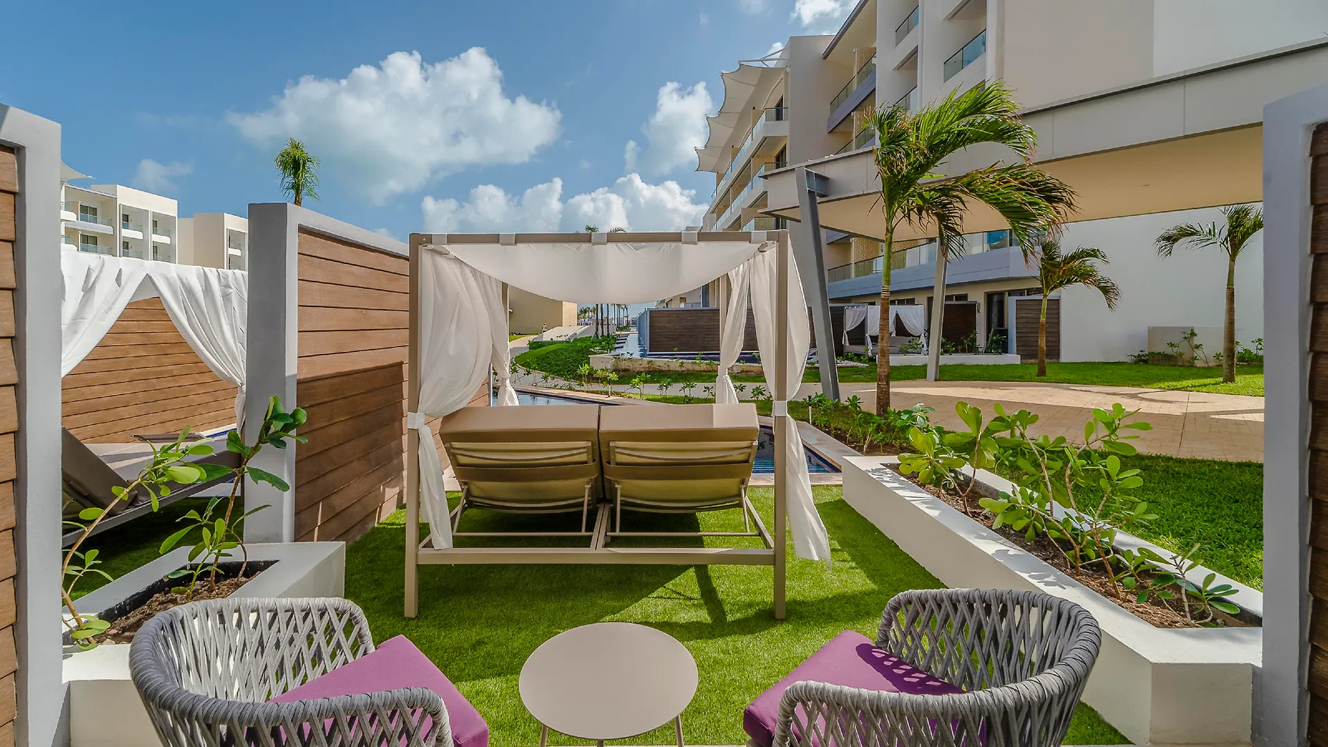 Planet Hollywood Adult Scene Cancun, An Autograph Collection All- Inclusive Resort - Adults Only